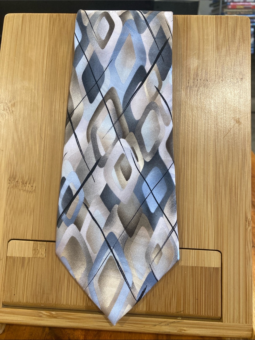 Men's Geometric Pattern Tie in Blue and Gray
